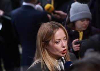 Il pre-summit dei 20 diventa un caso, Sanchez protesta con Meloni