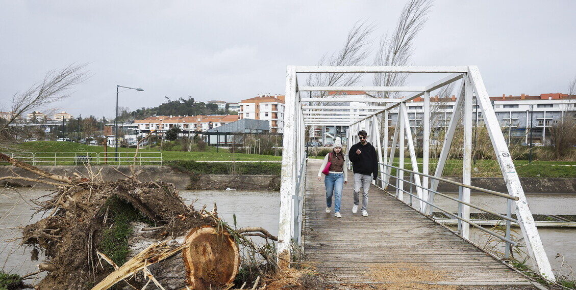 Allerta meteo in Portogallo, rischio di esondazione dei fiumi principali