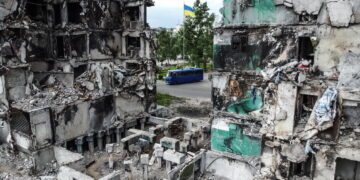 M5s e Avs voteranno ‘no’ agli odg dei vannacciani contro le armi a Kiev