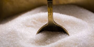 La crisi dello zucchero mette a rischio 200 posti di lavoro in Italia, l’effetto del Mercosur