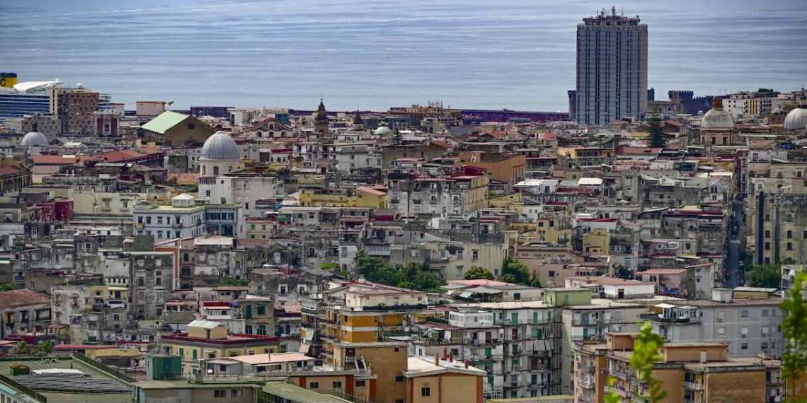 Immobiliare Italia in rosso: crollo di Aedes zavorra l’indice a Piazza Affari