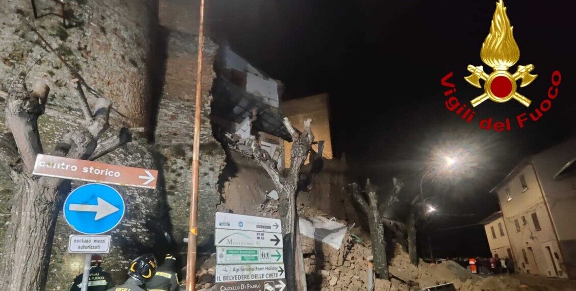 Crollata una porzione delle mura del castello di Fabro