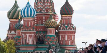 Russia, esplode ordigno in stazione Mosca: ucciso un agente, un altro ferito