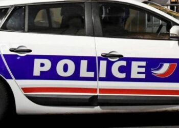 Lione, morto il militante di estrema destra aggredito. Macron: “Delitto atroce”