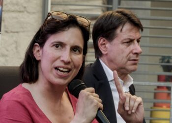 Board of Peace di Trump compatta le opposizioni, Schlein a Meloni: “Rispetti la Costituzione”