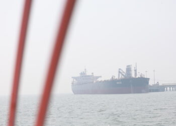 Usa autorizzano l’acquisto di petrolio russo già in transito