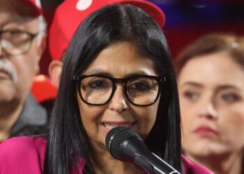 Caracas, cala il peso dei militari nel governo dopo rimpasto di Delcy Rodriguéz