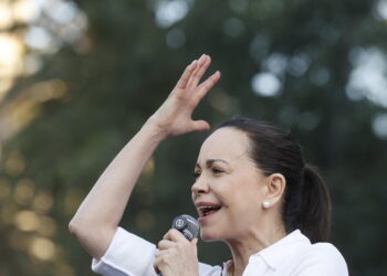 Venezuela, il governo boccia la proposta di privatizzare il petrolio fatta da Machado