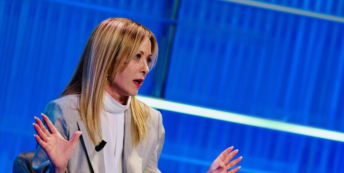 Il centrodestra chiude la campagna referendaria nel nome di Bossi
