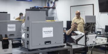 La dem Gregory vince le elezioni in Florida nel distretto di Mar-a-Lago