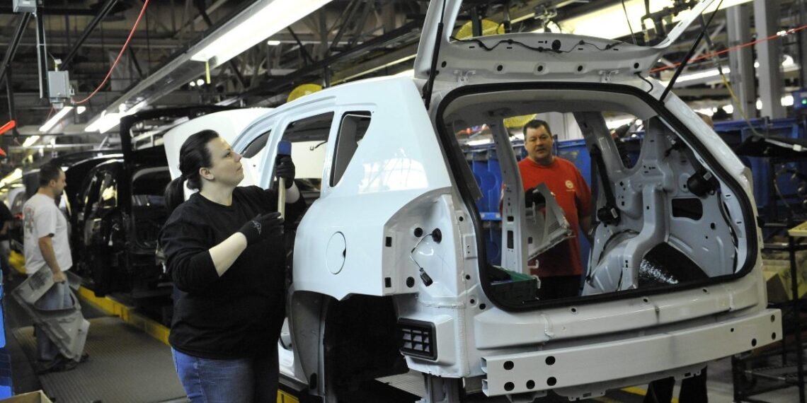 Riparare l’auto è sempre più difficile in Italia, 8.400 officine sparite in 10 anni