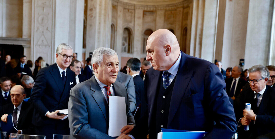 Crosetto riferirà con Tajani domani alle commissioni di Camera e Senato