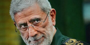 Iran, il mistero del comandante Qaani: “Immortale o agente del Mossad giustiziato dai Pasdaran?”