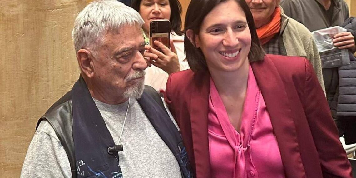 Festa per i 90 anni di Achille Occhetto, Schlein: “Senza il suo coraggio non ci sarebbe il Pd”