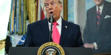 Trump: “Iran ha mandato un regalo, vuole accordo”. Teheran smentisce negoziati